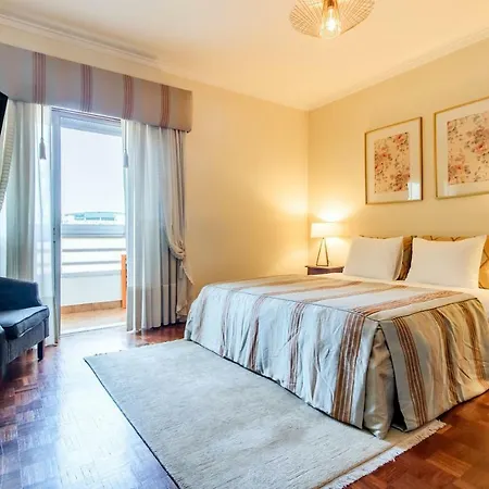 Telheiras Comfortable Stay Lisbon Exterior photo